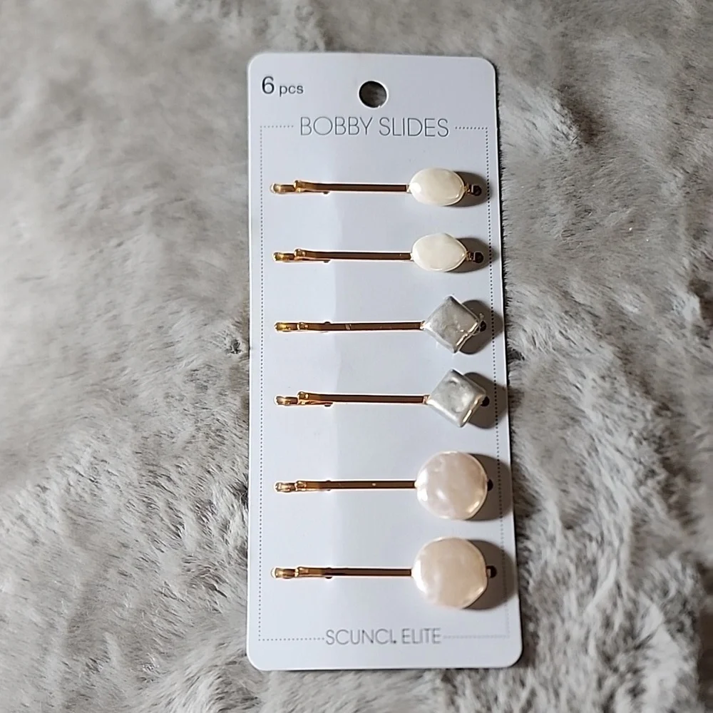 🌷 New Kitsch Hair Claws and‎ Scunci Pearl Bobby Slides
